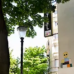 Hotel Du Mont Dore Batignolles