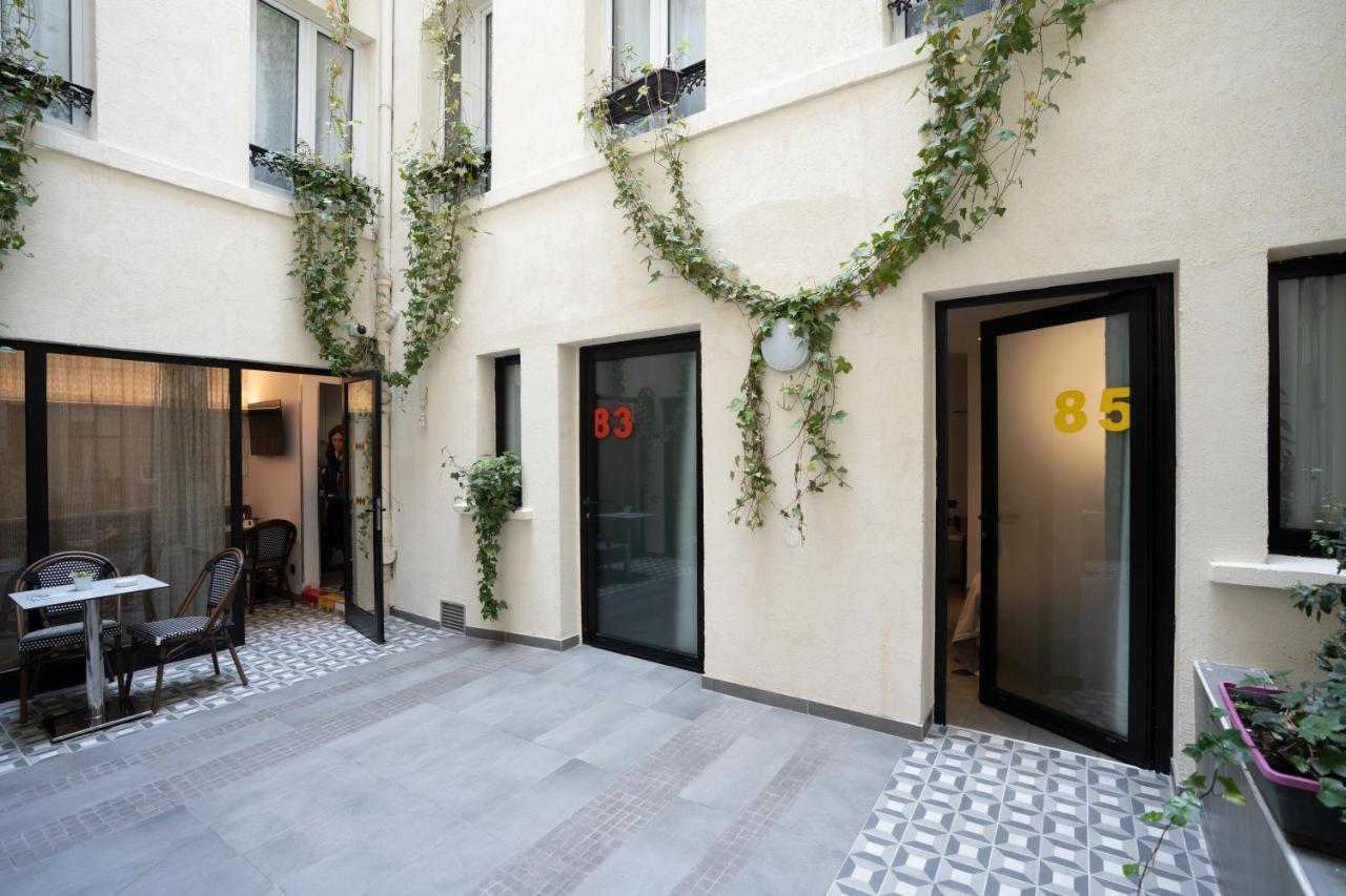 Du Mont Dore Batignolles Parigi