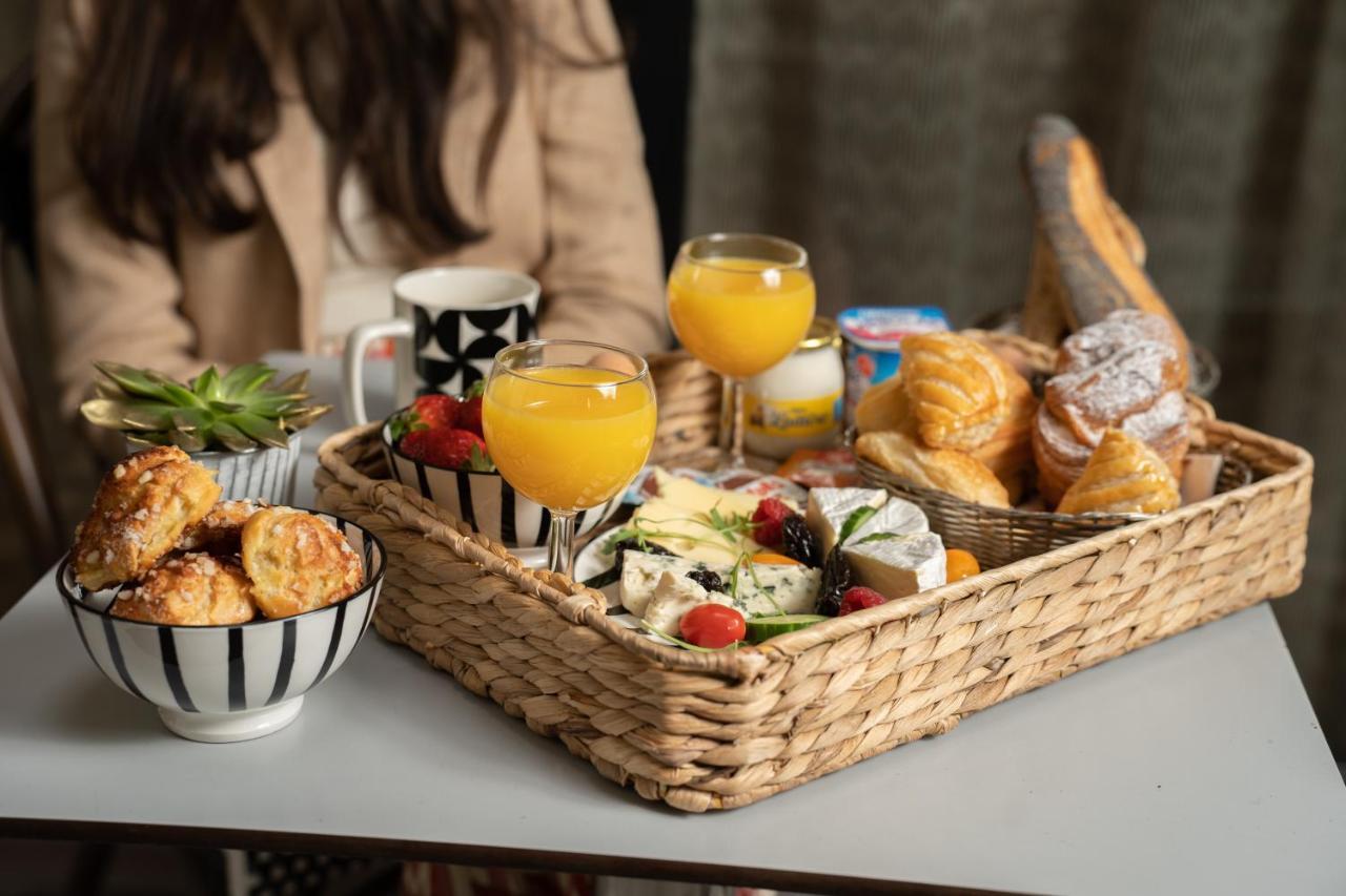 Hotel Du Mont Dore Batignolles