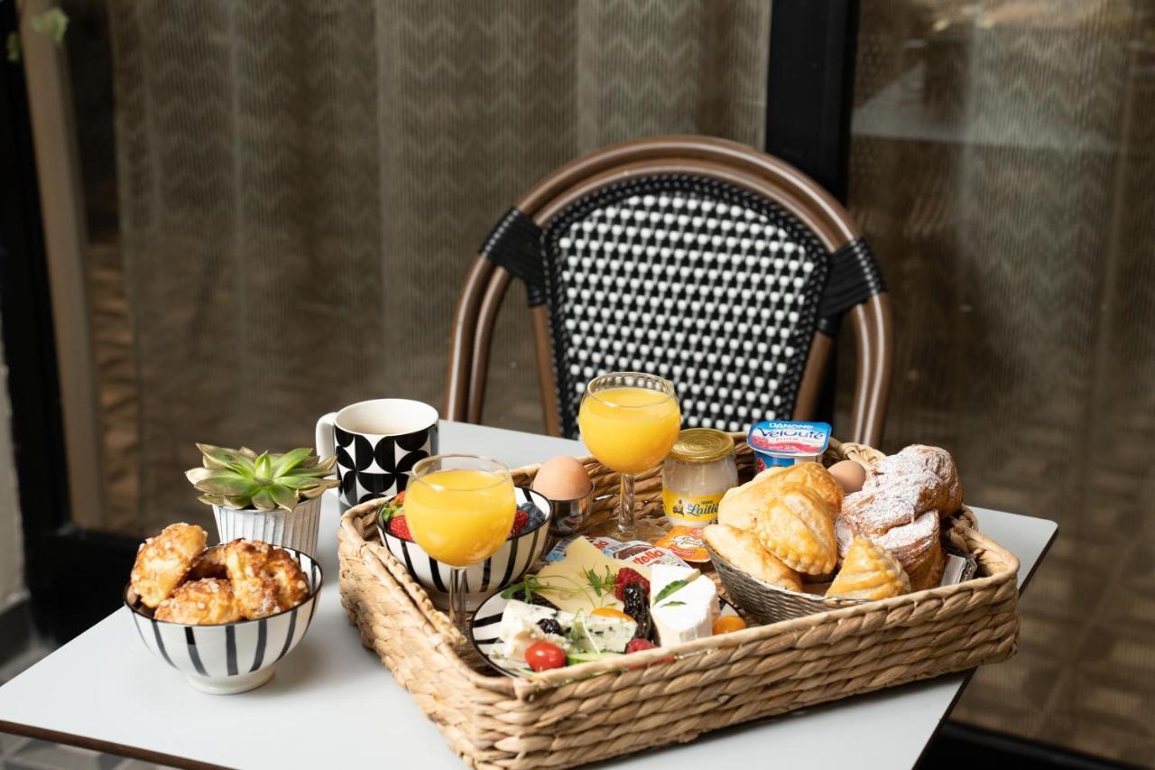 Du Mont Dore Batignolles Hotel