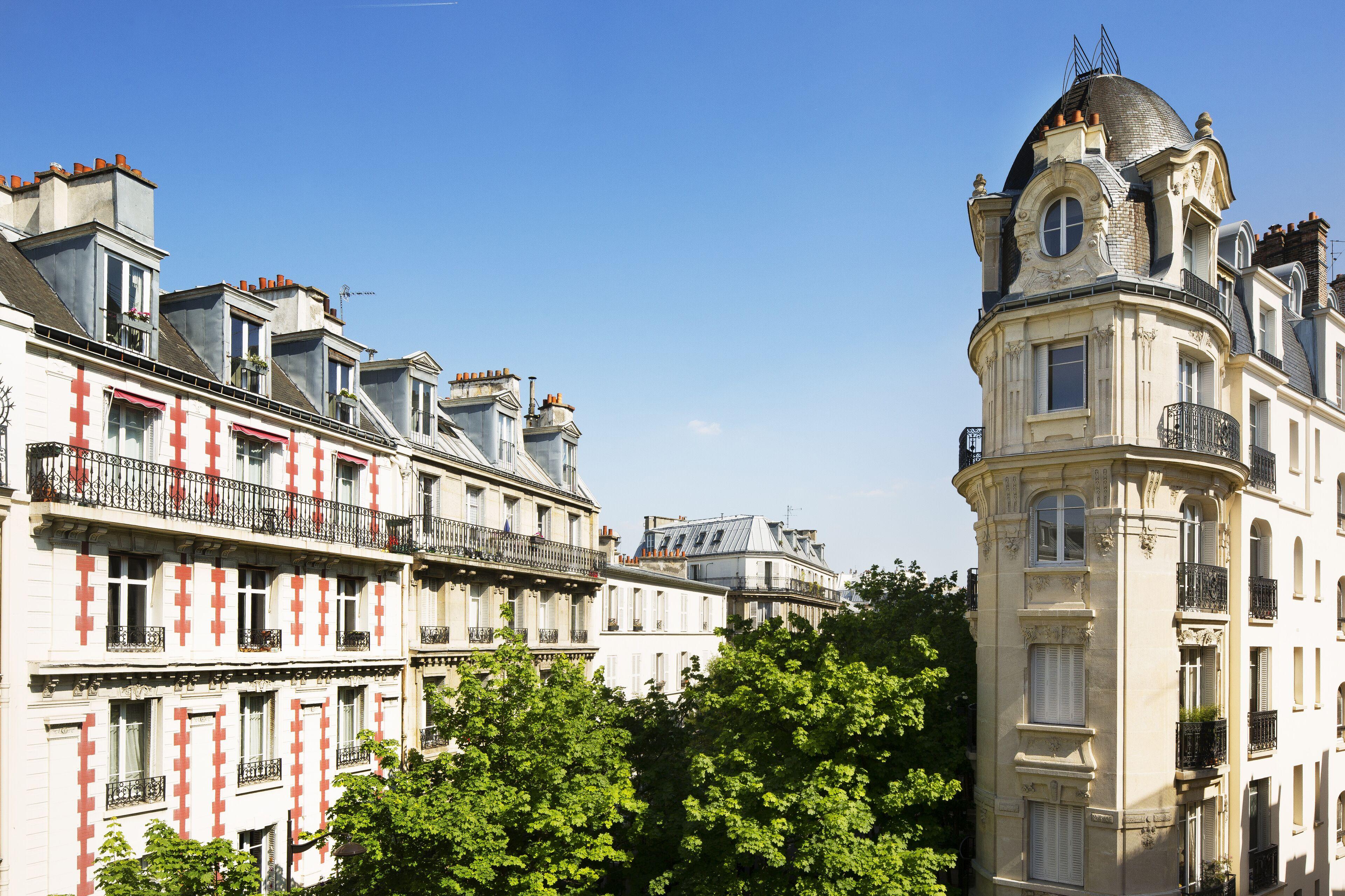 Du Mont Dore Batignolles Hotel Paris