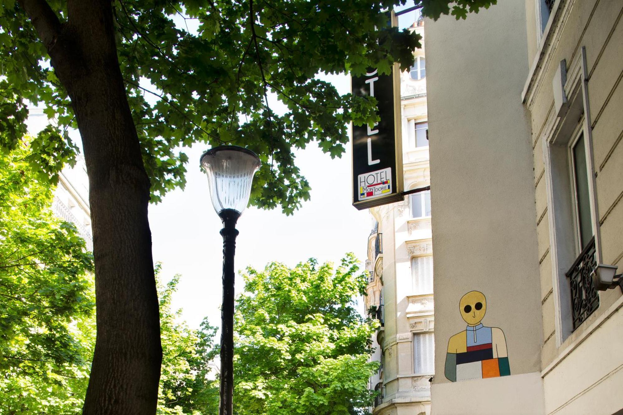 Du Mont Dore Batignolles 3* Paris