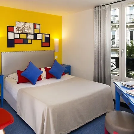 Hotel Du Mont Dore Batignolles Paris