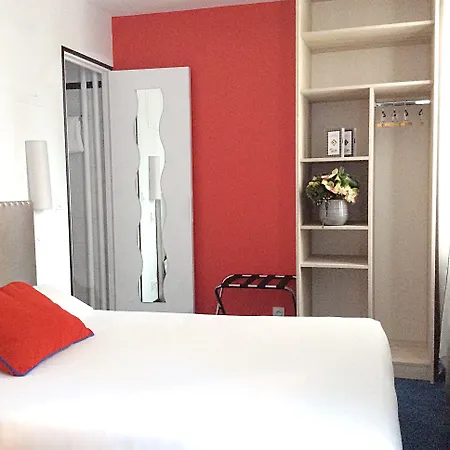 Du Mont Dore Batignolles Hotel Paris