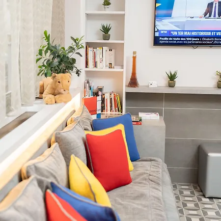 Du Mont Dore Batignolles Hotel